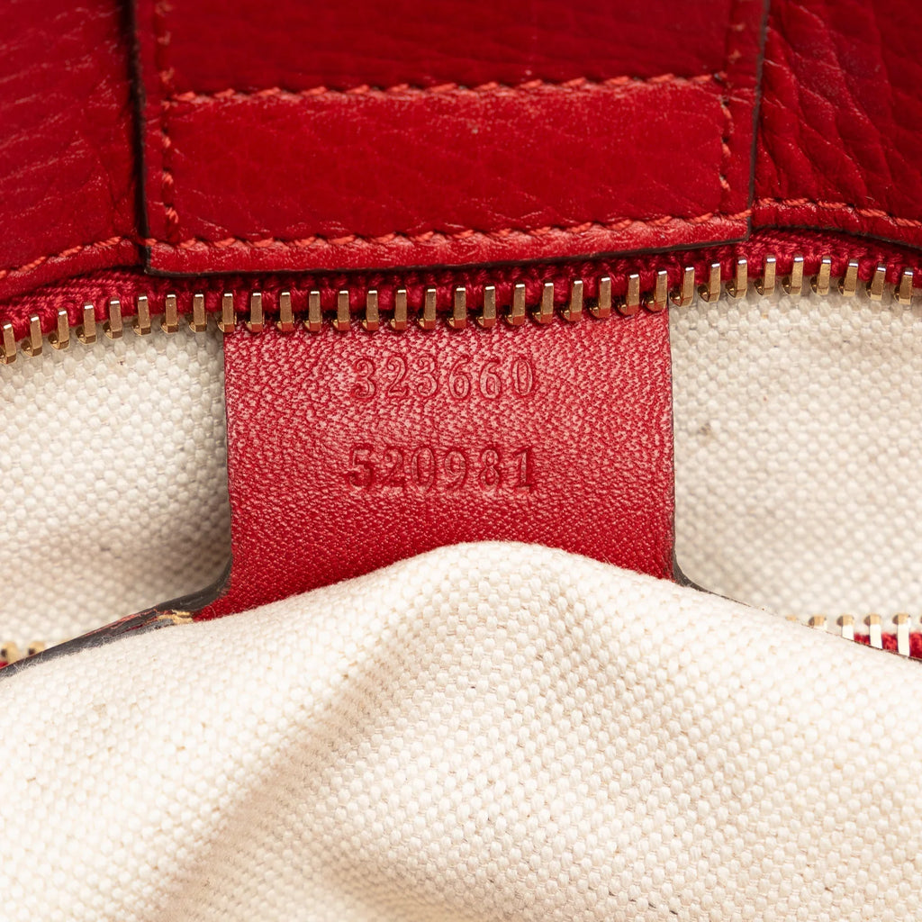 Pre-Owned Authenticated Gucci Medium Bamboo Sizehopper Calf Leather Red Sizeatchel Unisex (Good)
