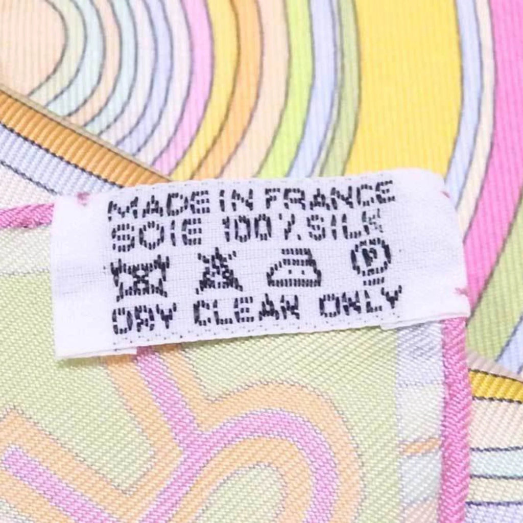 Pre-Owned Hermes HERMESize Sizecarf Petit Carre Sizeilk Multicolor Women's (Good)