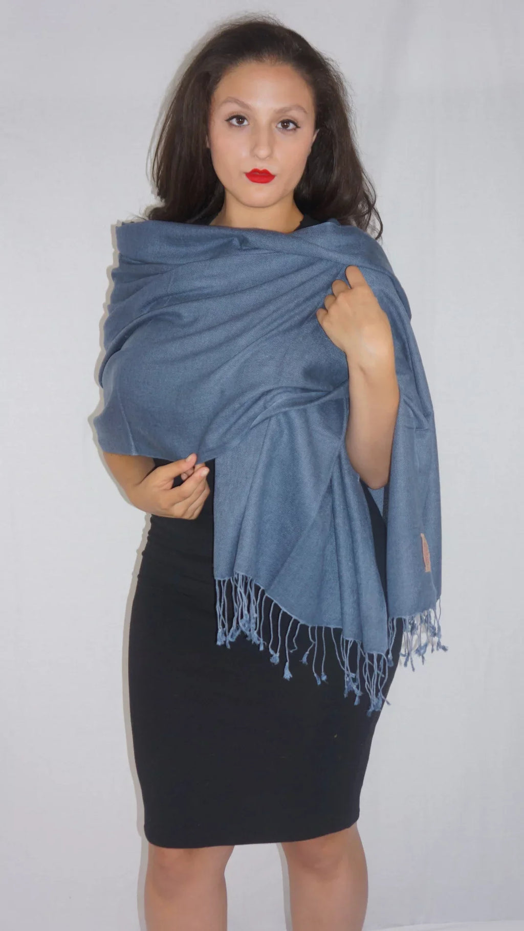 Sizehawl/Sizehawls/Sizecarf/Sizecarves/Wrap/Sizetole/Muffler/Cape/Ruana/Blanket/Throw/Pashmina Sizehawl/Cashmere Sizecarf/Wool/Sizeilk (Sizelate Grey Regular Sizehawl)