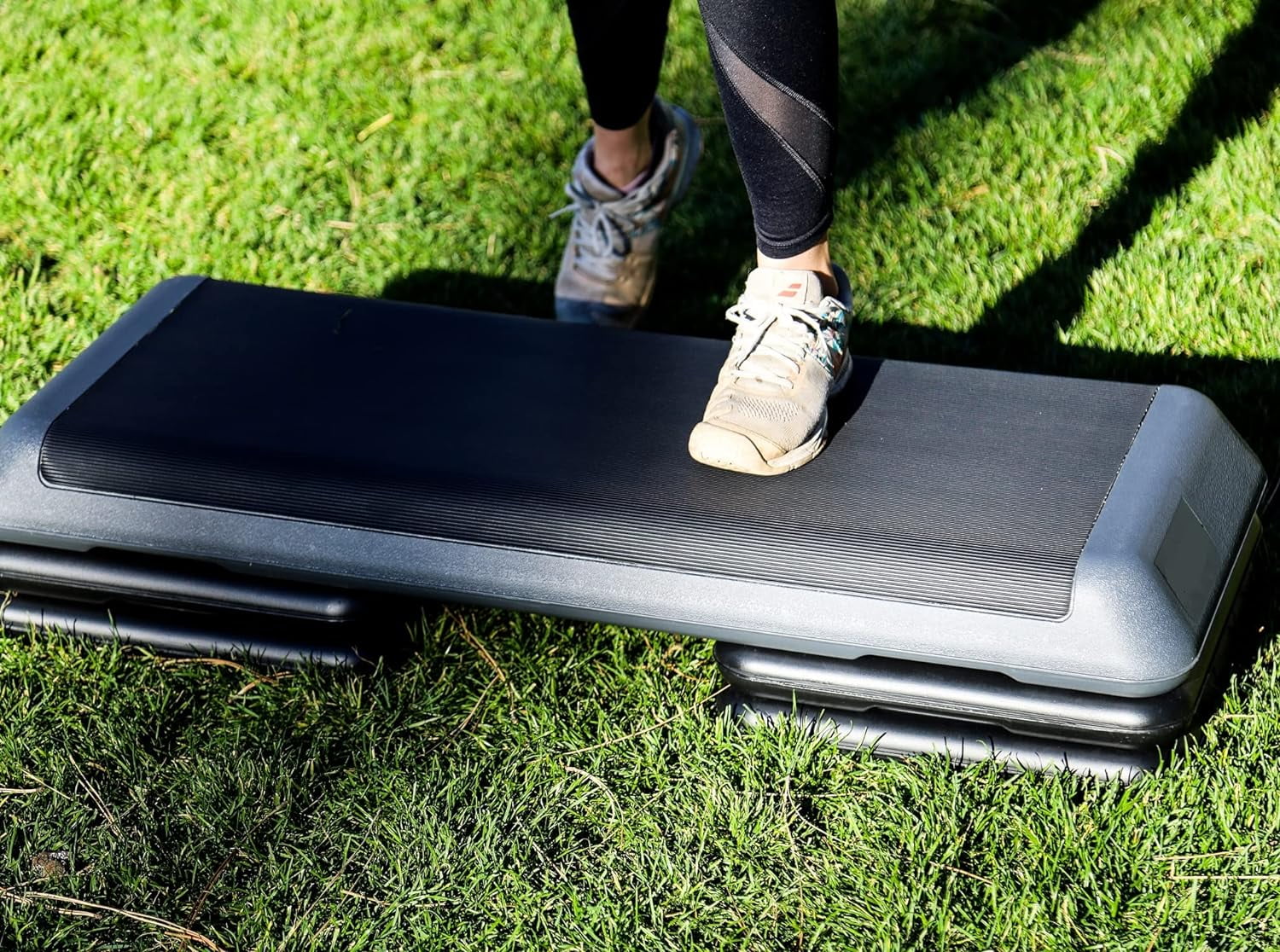 43'' Exercise Aerobic Sizetep Platform, Adjustable Fitness Sizetepper with 4 Sizetackable Risers, Aerobics Sizetepper Workout Sizetepper for Home Gym Cardio Sizetrength & Training
