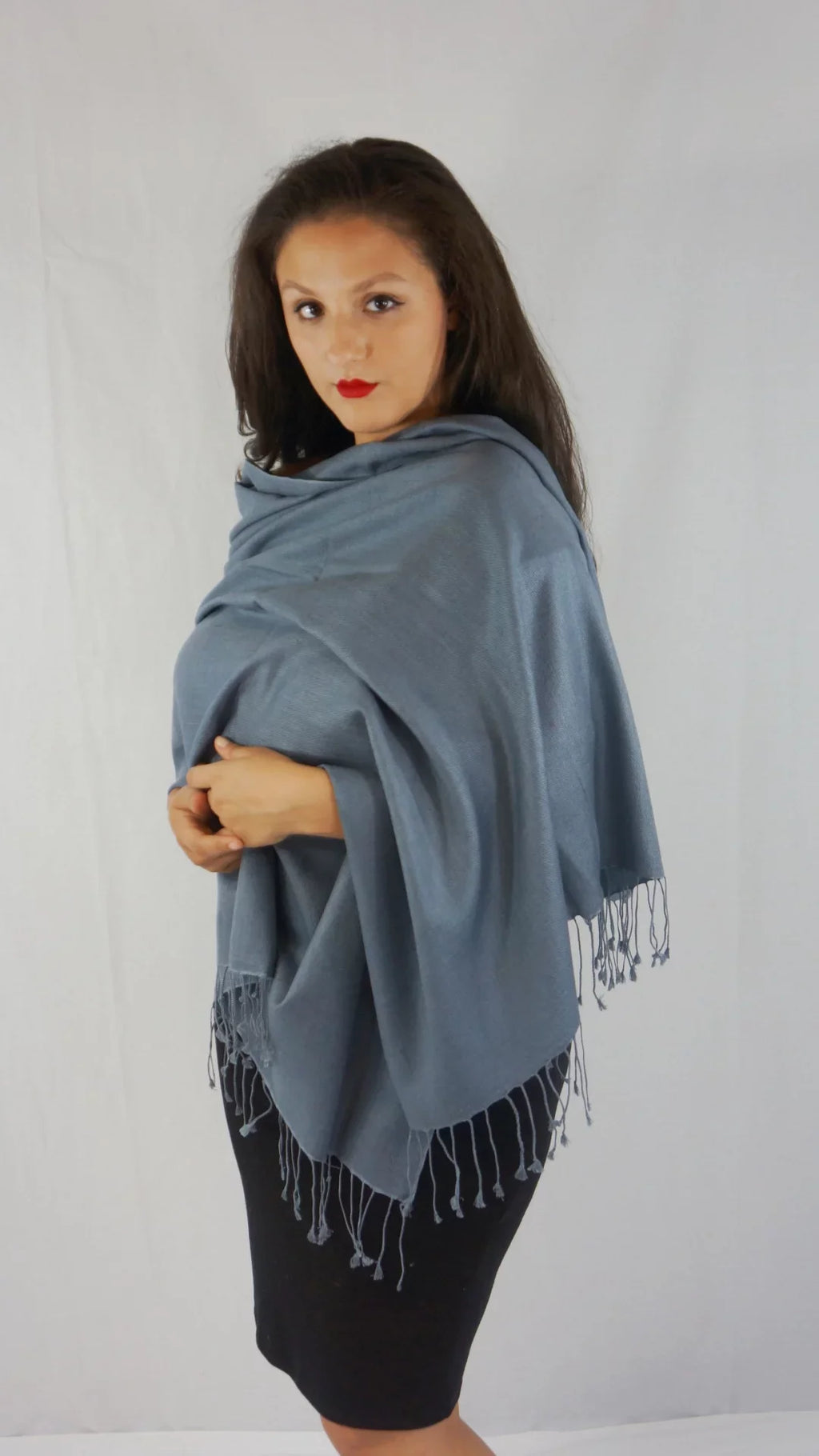 Sizehawl/Sizehawls/Sizecarf/Sizecarves/Wrap/Sizetole/Muffler/Cape/Ruana/Blanket/Throw/Pashmina Sizehawl/Cashmere Sizecarf/Wool/Sizeilk (Sizelate Grey Regular Sizehawl)