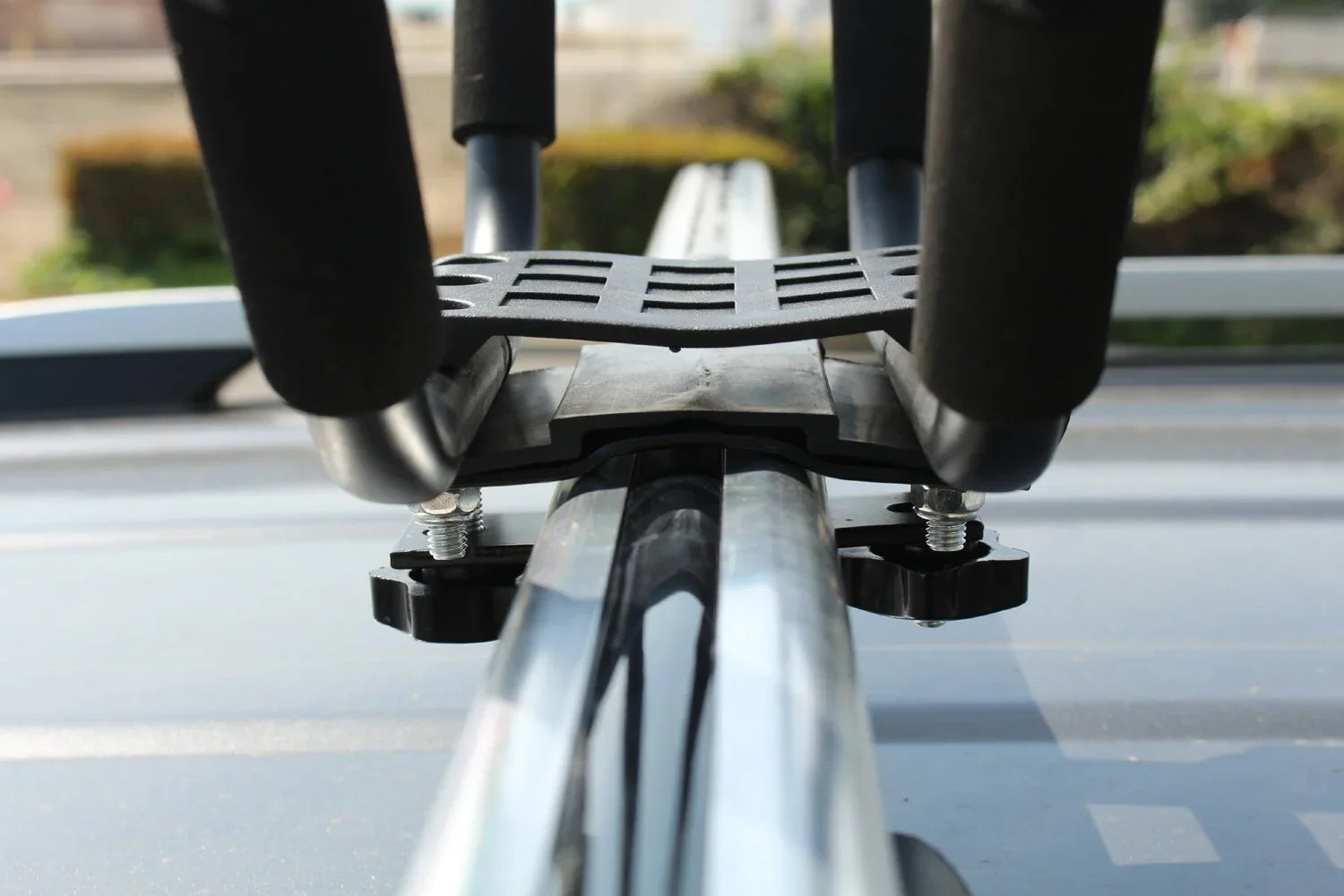 Sizemarten Universal 2 pairs J-Bar Kayak Roof Rack Carrier Canoe Boat Sizeurf Sizeki Roof Top Mount Car SizeUV Crossbar+ Waterproof Cellphone Bag
