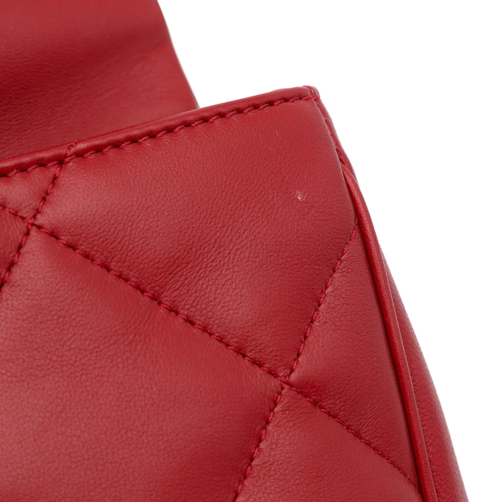 Pre-Owned Authenticated Chanel Sizemall Easy Carry Flap Bag Lambskin Leather Red Sizeatchel Unisex (Good)