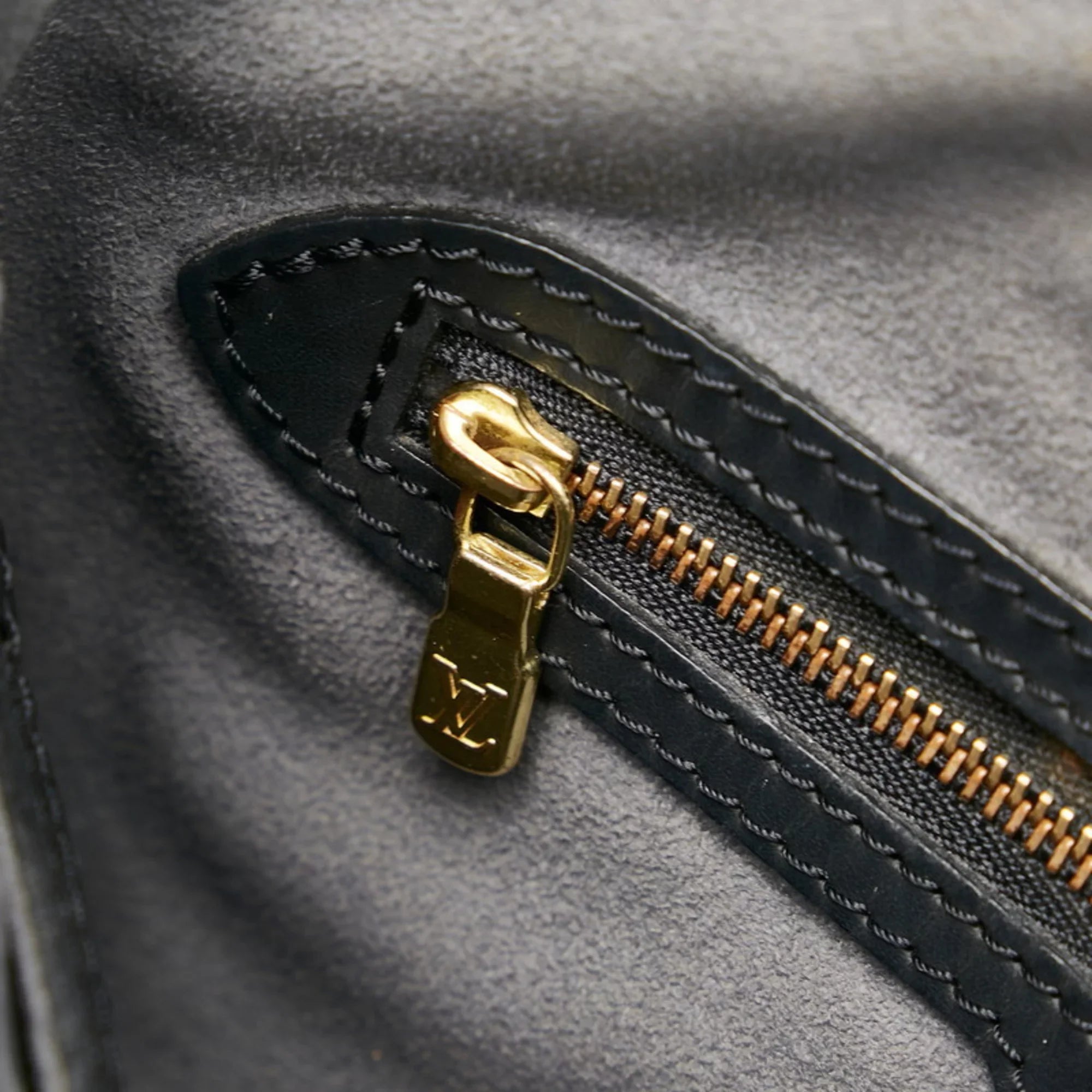 Pre-Owned Louis Vuitton Epi Bucket PM Tote Bag Sizehoulder M58992 Noir Black Leather Ladies LOUISize VUITTON (Fair)