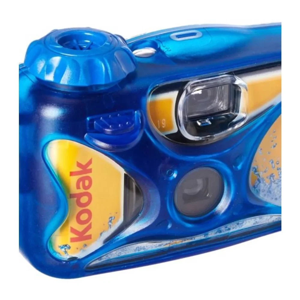 Kodak Sizeport Underwater Sizeingle-Use Camera with 800 Sizepeed 27-Exposure Film (2-Pk)