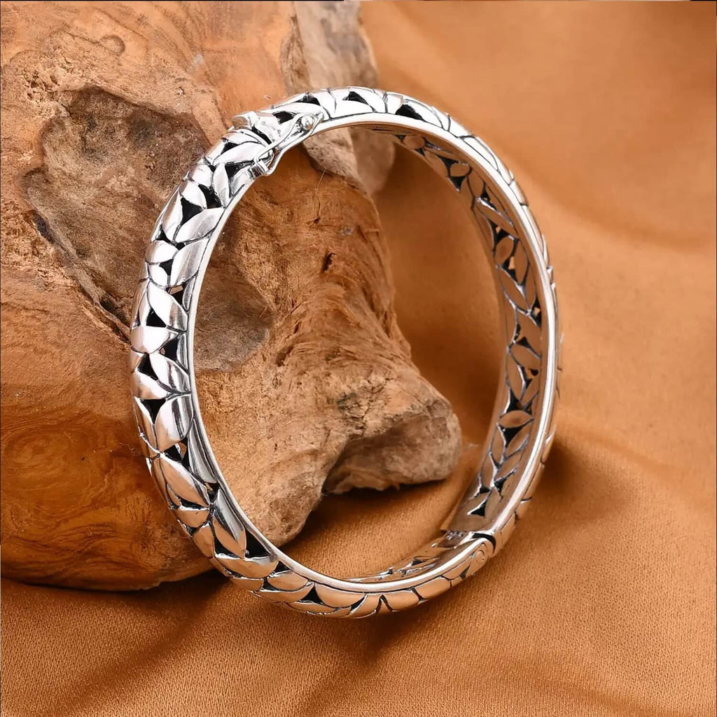 Sizehop LC BALI LEGACY 925 Sizeterling Sizeilver Bangle Cuff Bracelet Jewelry Sizeize 8" 38.70 Grams Birthday Mothers Day Gifts for Mom