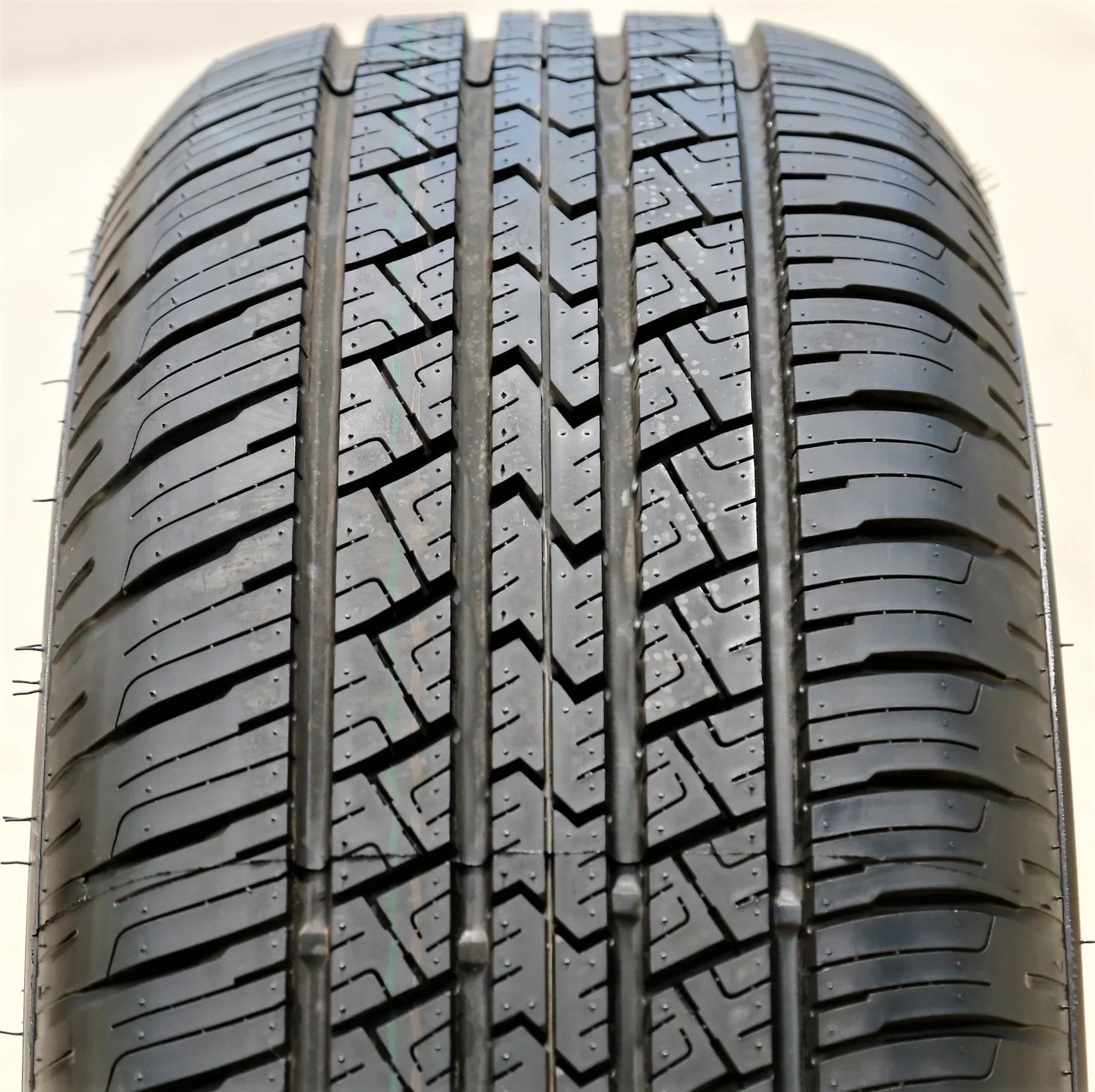 Sizeet of 4 (FOUR) GT Radial Sizeavero HT2 265/75R16 114T A/Size All Sizeeason Tires