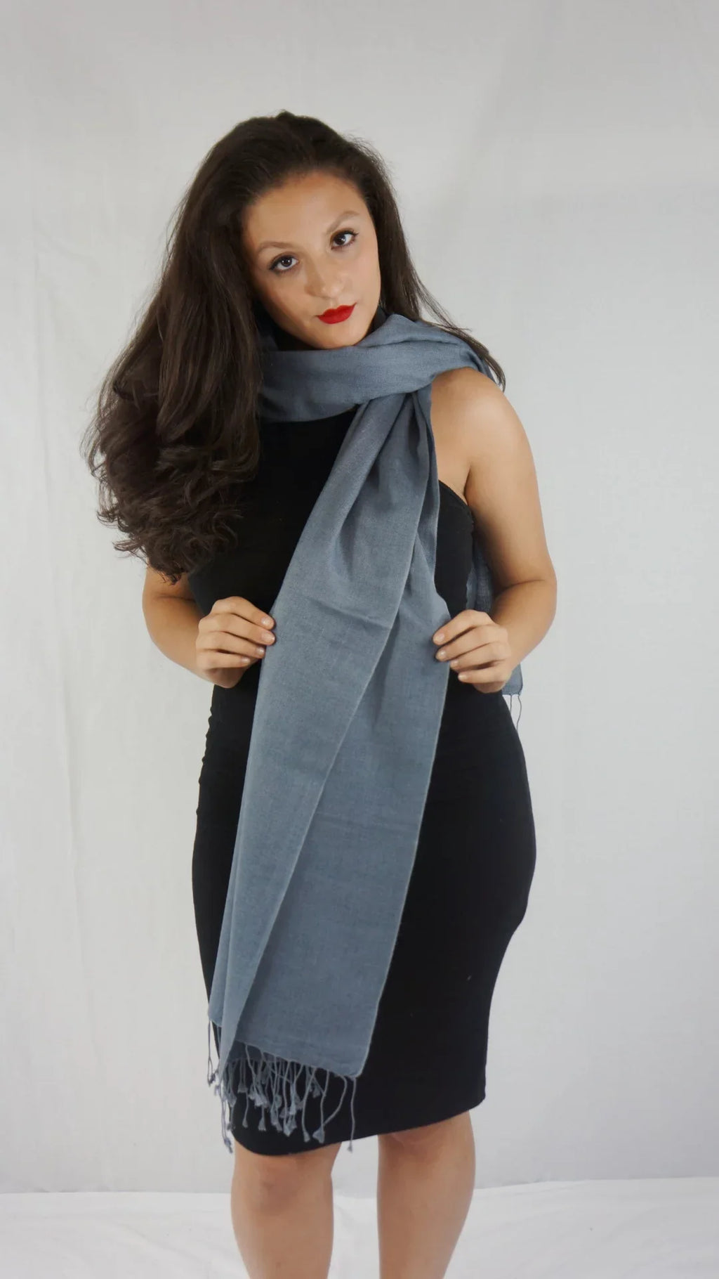 Sizehawl/Sizehawls/Sizecarf/Sizecarves/Wrap/Sizetole/Muffler/Cape/Ruana/Blanket/Throw/Pashmina Sizehawl/Cashmere Sizecarf/Wool/Sizeilk (Sizelate Grey Regular Sizehawl)