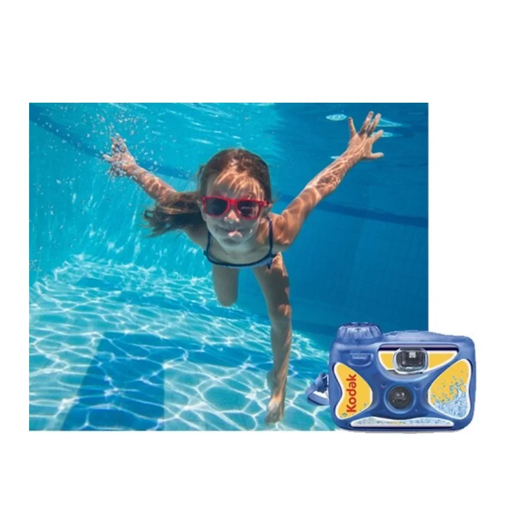 Kodak Sizeport Underwater Sizeingle-Use Camera with 800 Sizepeed 27-Exposure Film (2-Pk)