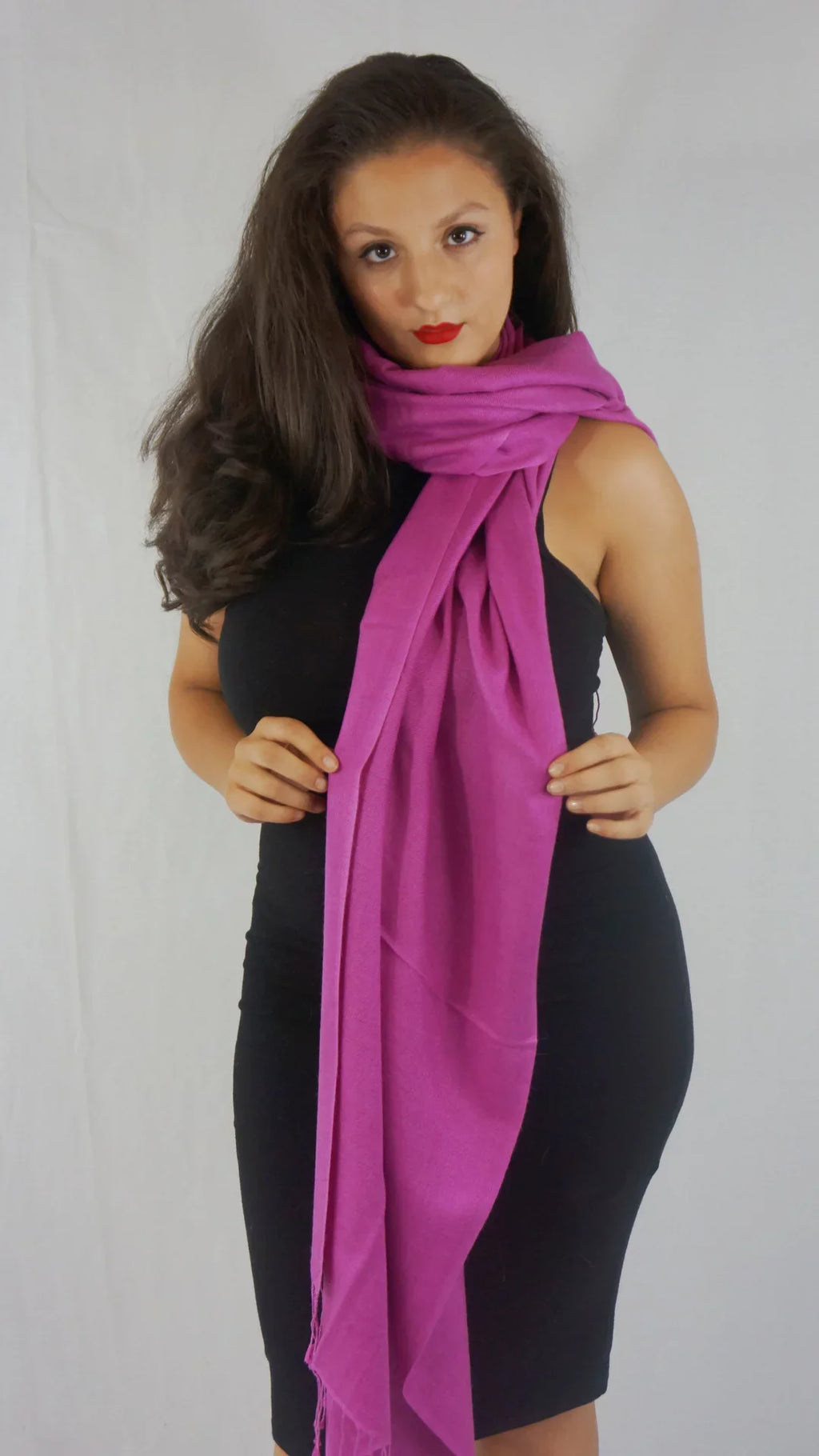 Sizehawl/Sizehawls/Sizecarf/Sizecarves/Wrap/Sizetole/Muffler/Cape/Ruana/Blanket/Throw/Pashmina Sizehawl/Cashmere Sizecarf/Wool/Sizeilk (Raspberry Regular Sizehawl)