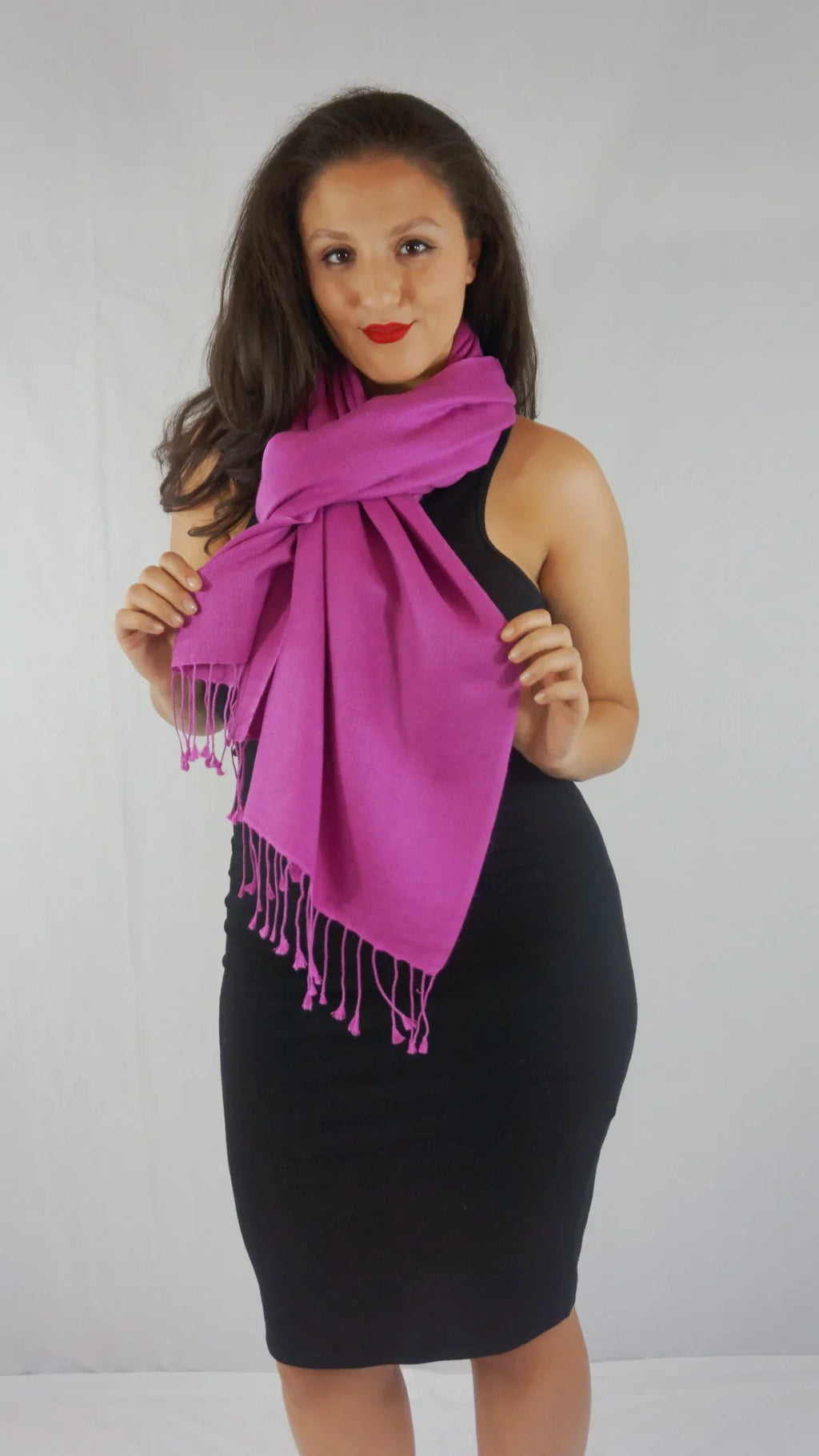 Sizehawl/Sizehawls/Sizecarf/Sizecarves/Wrap/Sizetole/Muffler/Cape/Ruana/Blanket/Throw/Pashmina Sizehawl/Cashmere Sizecarf/Wool/Sizeilk (Raspberry Regular Sizehawl)