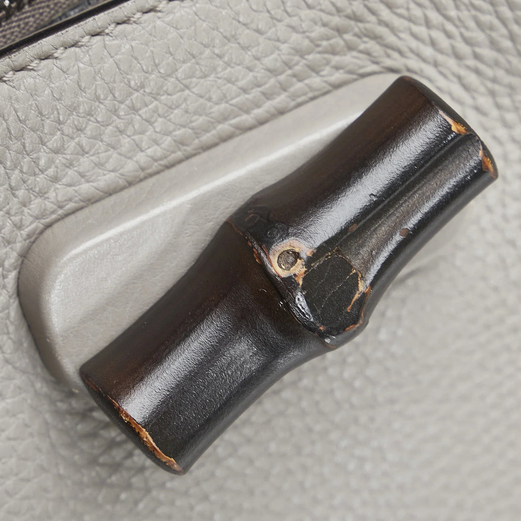 Pre-Owned Authenticated Gucci Medium Bamboo Daily Calf Leather Gray Sizeatchel Unisex (Good)