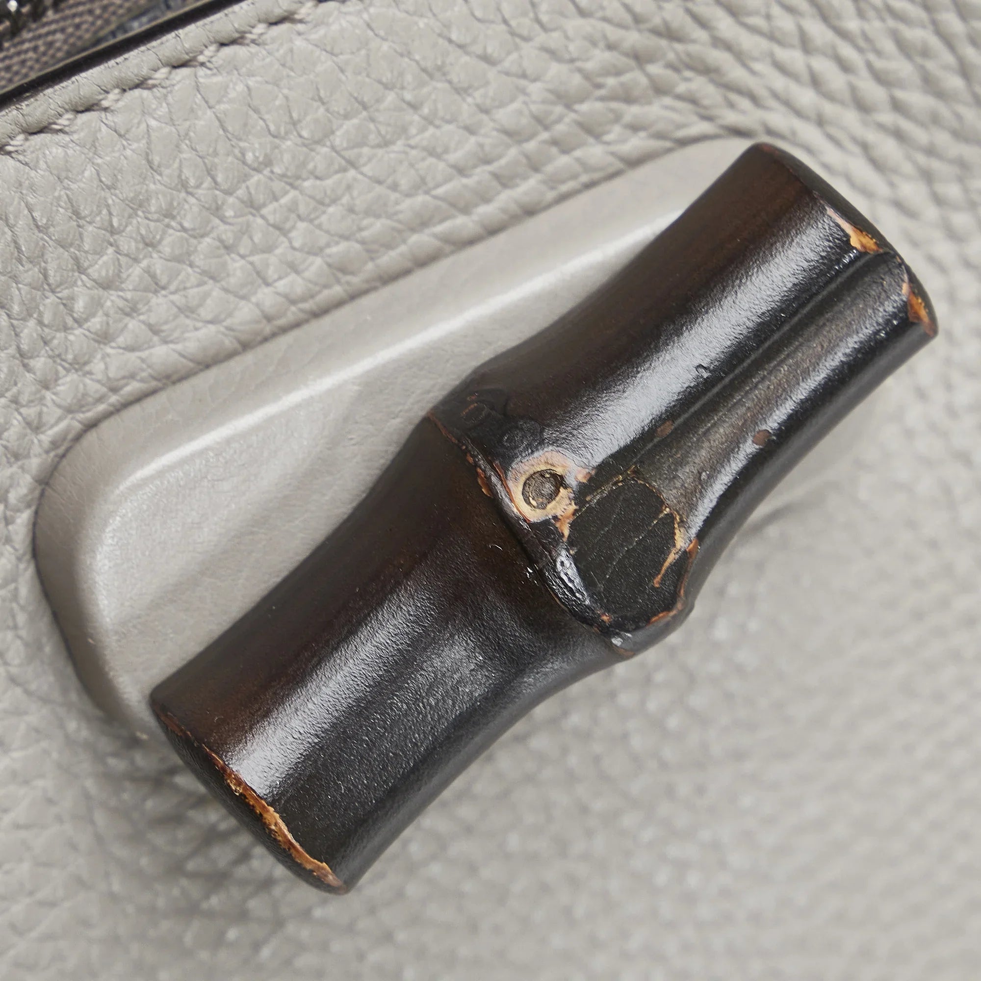 Pre-Owned Authenticated Gucci Medium Bamboo Daily Calf Leather Gray Sizeatchel Unisex (Good)