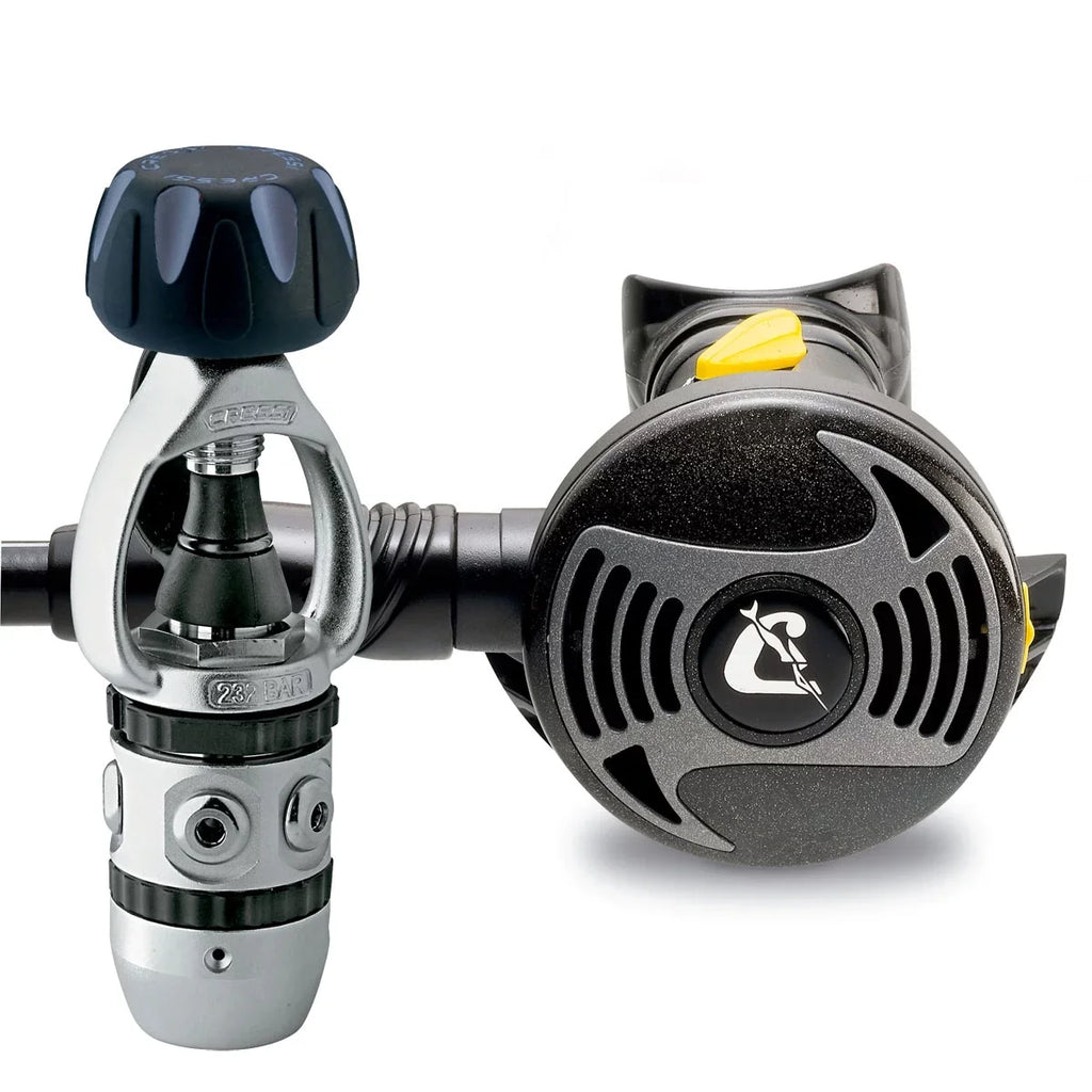 Cressi XSize2/AC2 Regulator, XSize Octopus Package and Mini Gauge