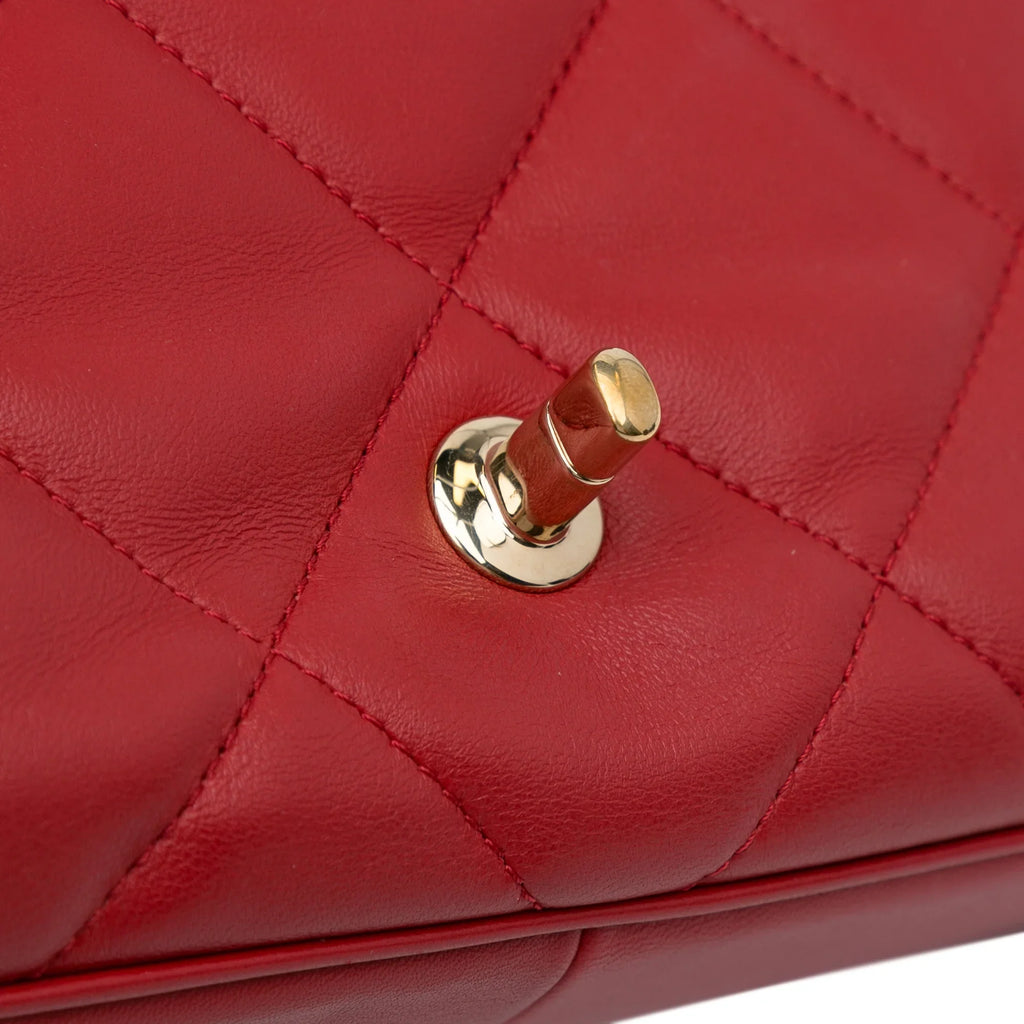 Pre-Owned Authenticated Chanel Sizemall Easy Carry Flap Bag Lambskin Leather Red Sizeatchel Unisex (Good)