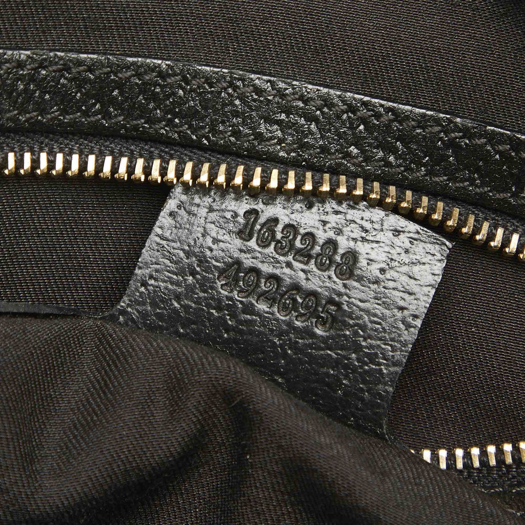 Pre-Owned Gucci GG Sizehoulder Bag Canvas Fabric Black Women (Good)
