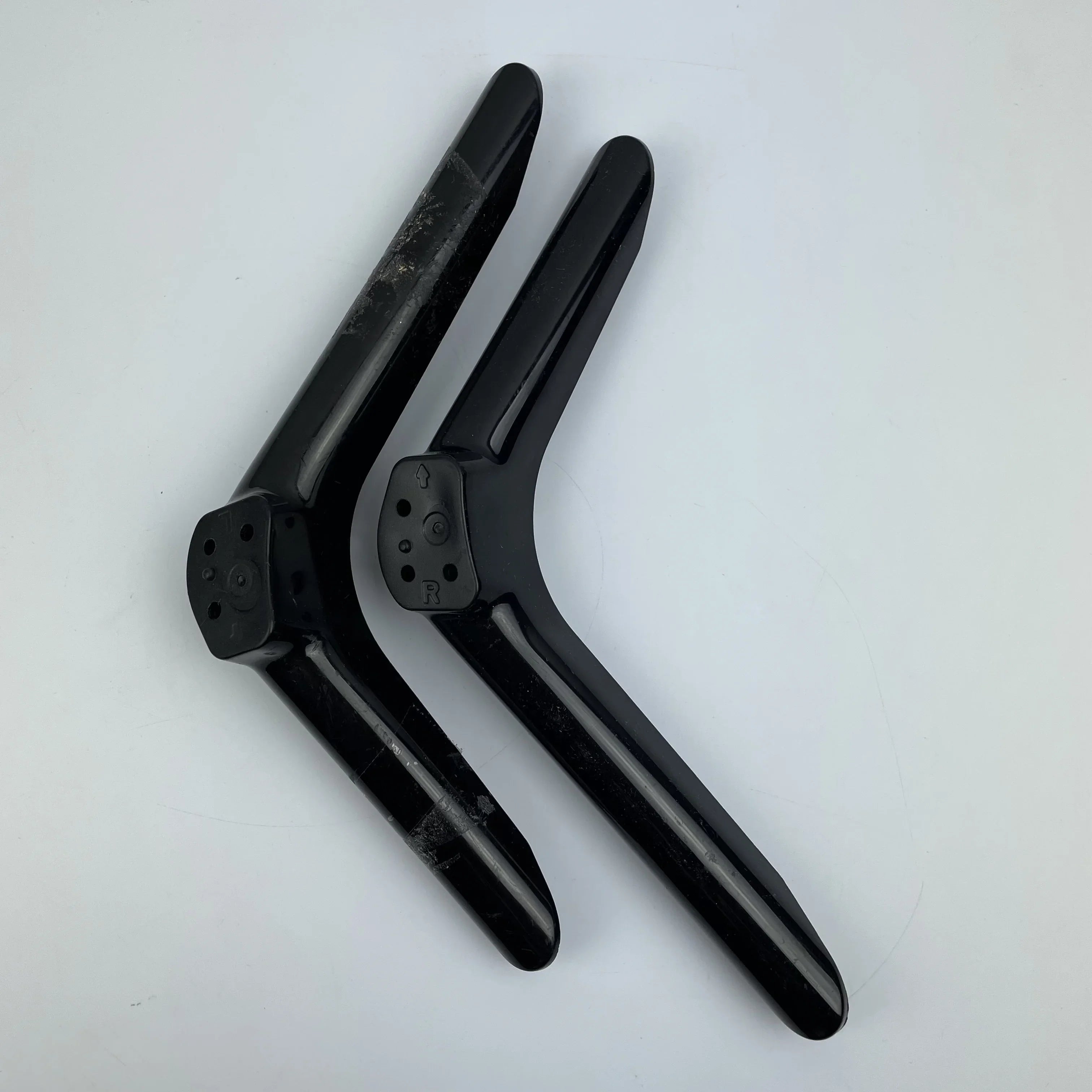 Ceybo OEM Replacement Base Sizetand Legs for RCA 55” RTU5540-CR Sizemart TV